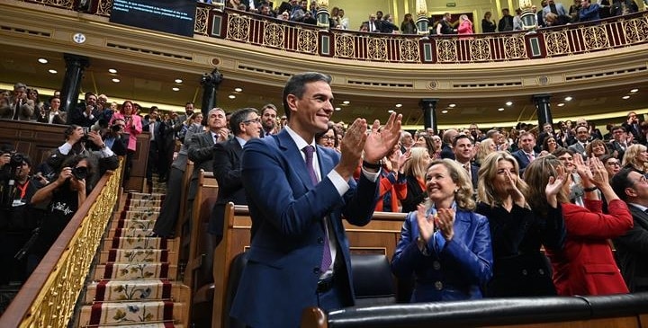 Subidas de impuestos para luz y gas y sin la promesa de investidura del transporte gratuito para menores, jóvenes y parados