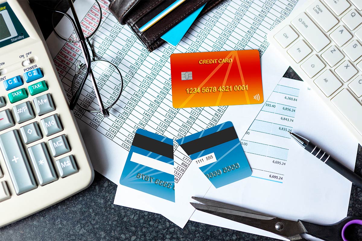 Disminuye el crédito bancario a hogares y empresas residentes en España