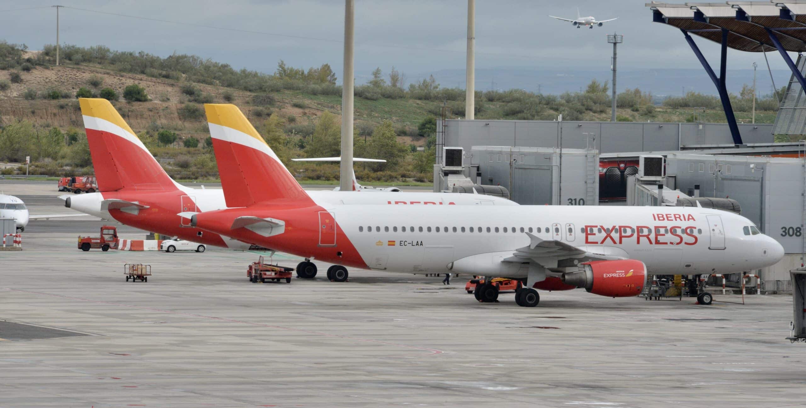 Iberia Express refuerza sus vuelos de cara al puente de diciembre y la Navidad