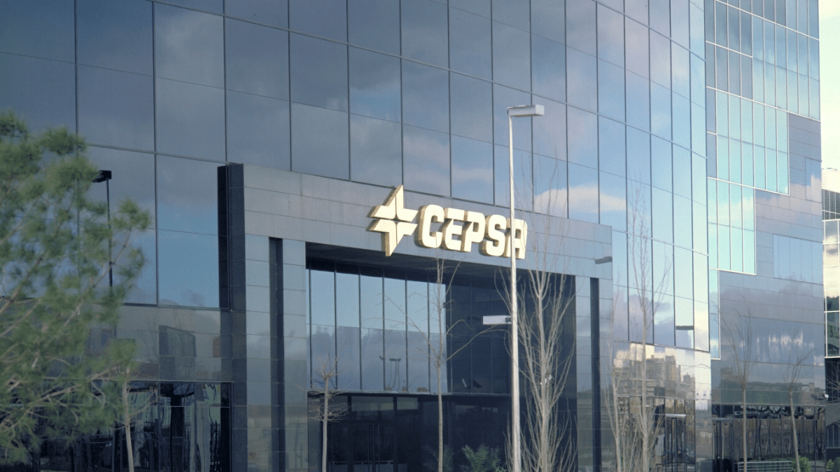 Cepsa alcanza el liderazgo global de su sector en el rating de sostenibilidad de S&P